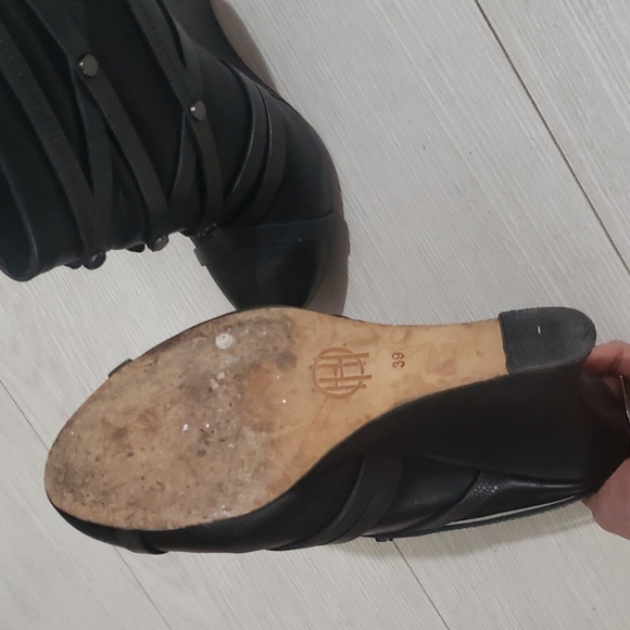 House of Harlow wedge boots - Picture 6 of 6